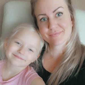 Meet your Posher, Stacey